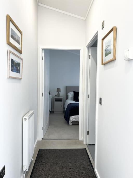Diddly Squat Lodge With Hot Tub, Pendle View Holiday Park Clitheroe Exteriér fotografie